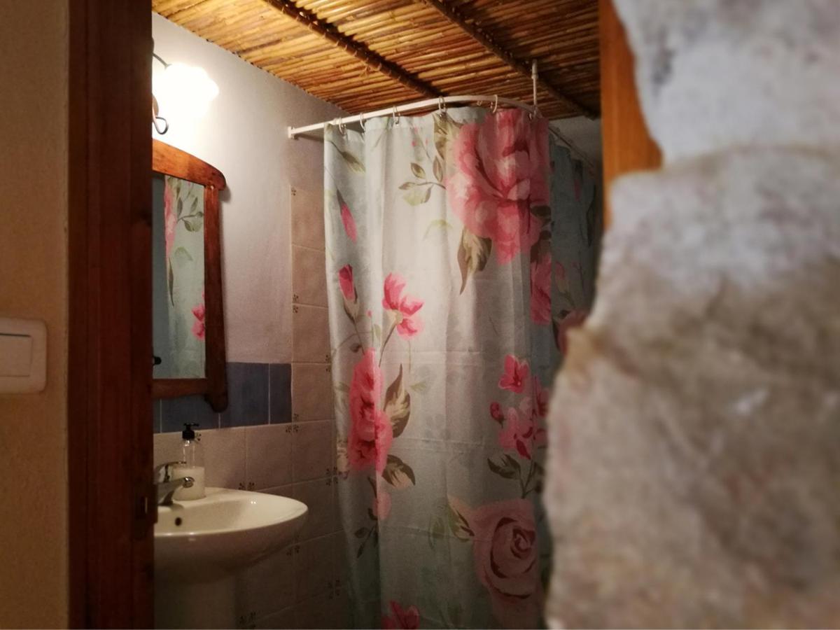 Aparthotel Buhardilla Rustica En La Vall De Gallinera à Patró Extérieur photo